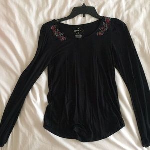American eagle long sleeve shirt